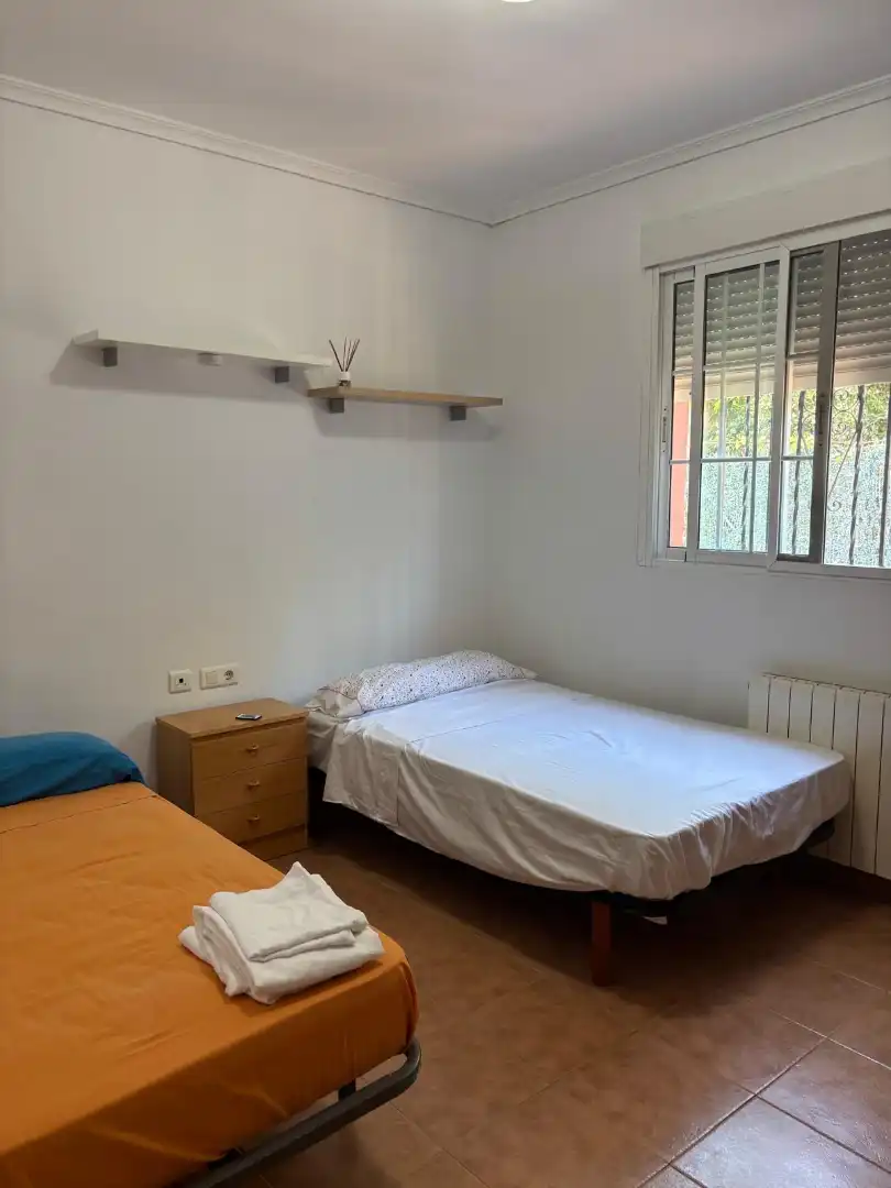 Habitación de Casa o chalet en venta en Alginet con Calefacción, Jardín privado y Terraza