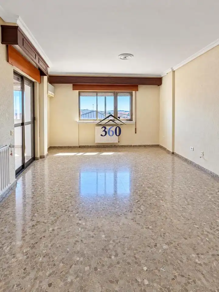 Appartamento con ascensore in vendita a Calle Dionisio Acedo