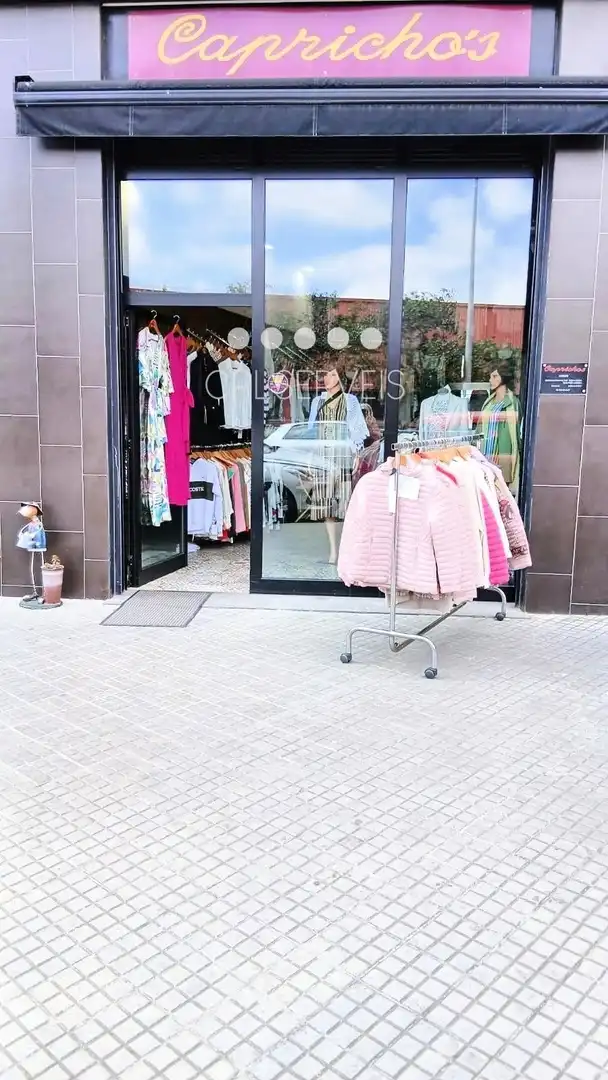 Local en venda a POMPEU FABRA, 87, Can Tintorer - Can Tries