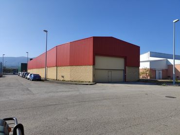 Nau industrial en venda a Bembibre
