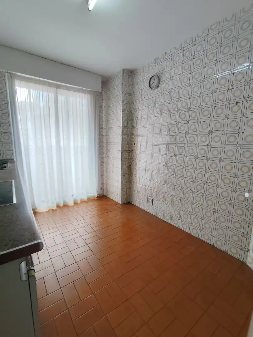 Dormitori de Pis en venda en Burgos amb Calefacció, Parquet i Terrassa