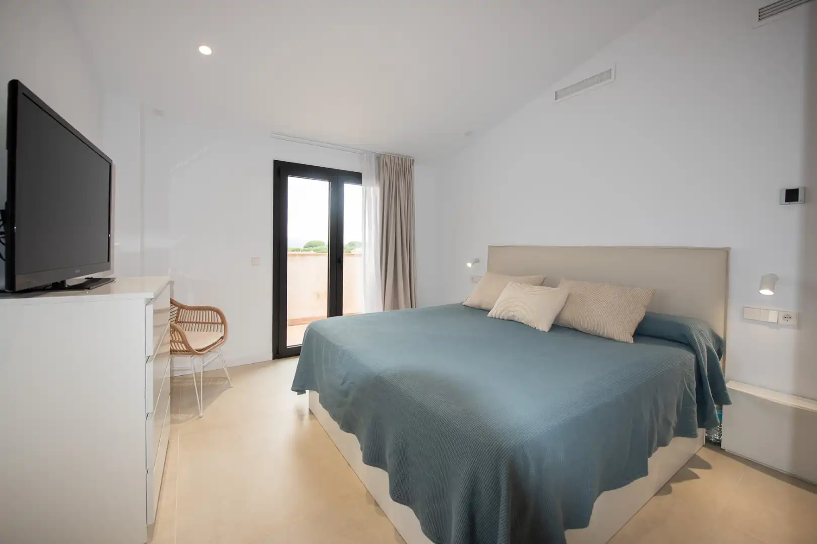 Schlafzimmer von Country house zur Miete in Santa Cristina d'Aro mit Klimaanlage, Heizung und Privatgarten