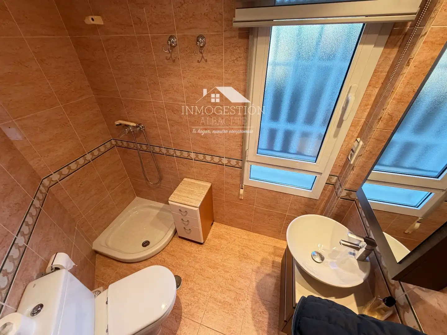 Bathroom of Detached homes for sale in Albacete  with Air Conditioner, Heating and Parquet flooring