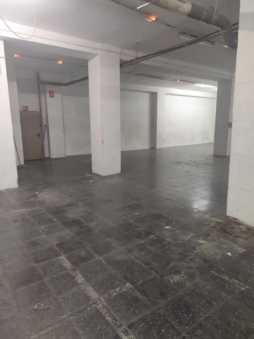 Fabrikhallen zur Miete in Barcelona