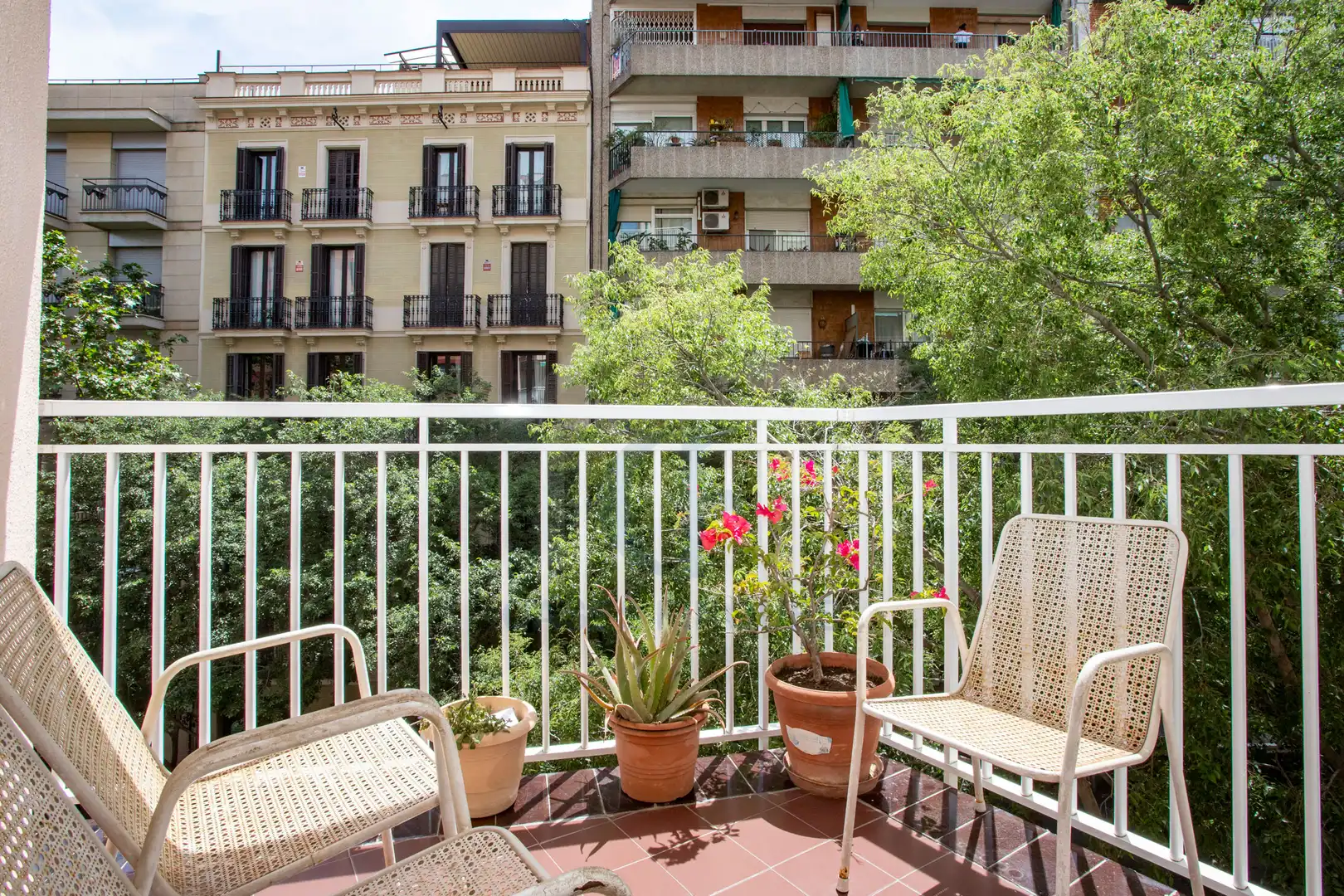 Appartamento con terrazza in vendita a Eixample