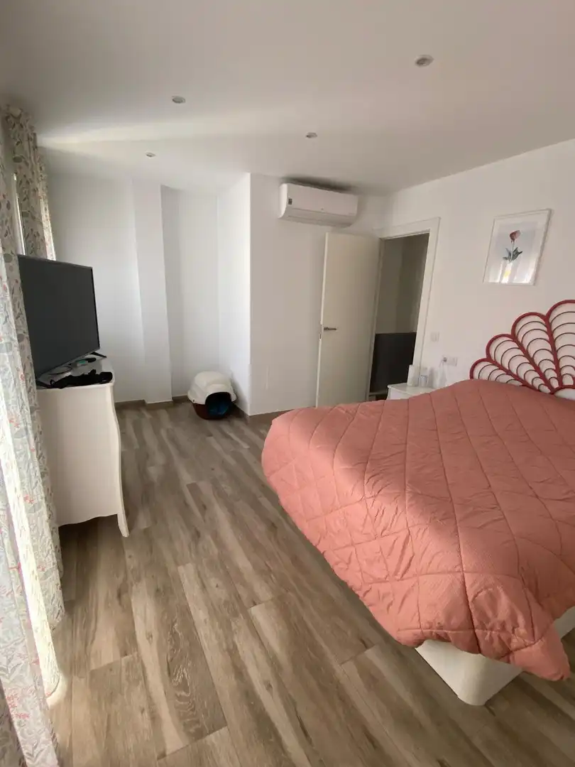 Maison mitoyenne avec terrasse à vendre à Casares pueblo, imagen 3