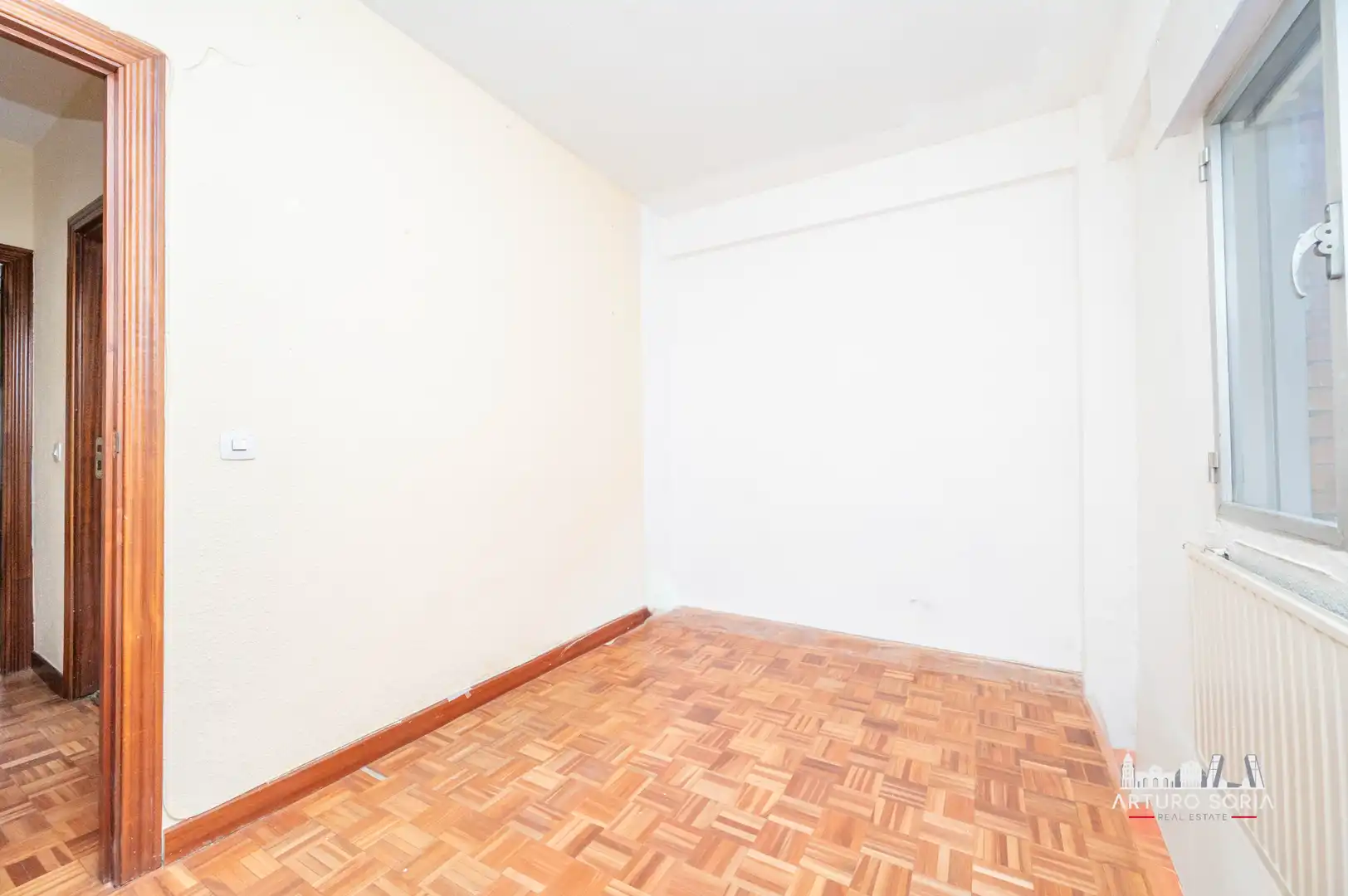 Habitación de Piso en venta en Madrid con Calefacción y Terraza