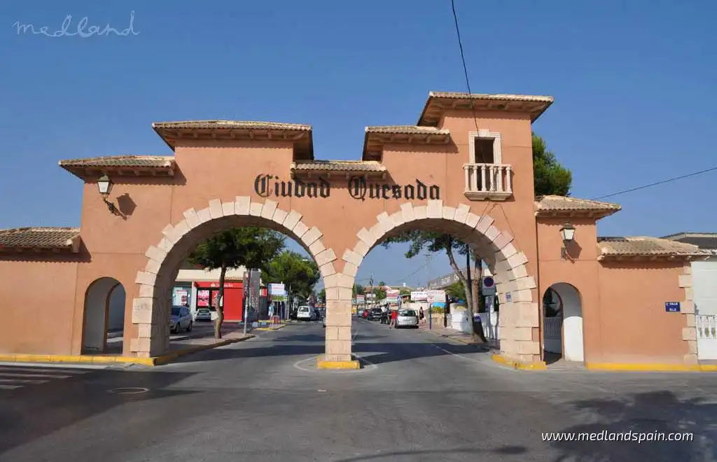 Casa o chalet en venta en Rojales con Jardín privado, Terraza y Trastero
