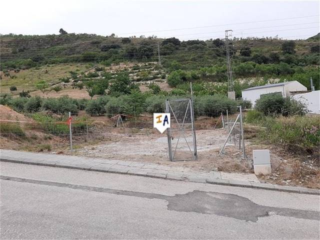 Terreno residencial en Venta en Castillo de Locubín