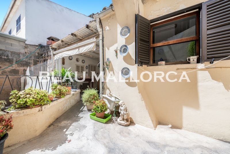 Exterior view of Single-family semi-detached for sale in Manacor