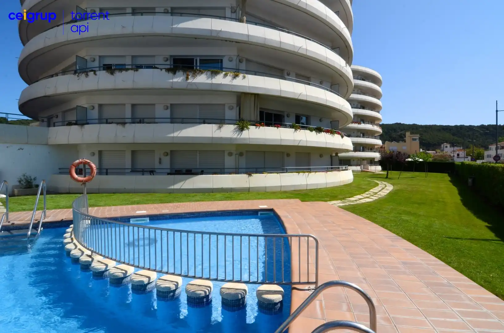 Swimming pool of Flat for sale in L'Estartit  with Terrace, Swimming Pool and Furnished