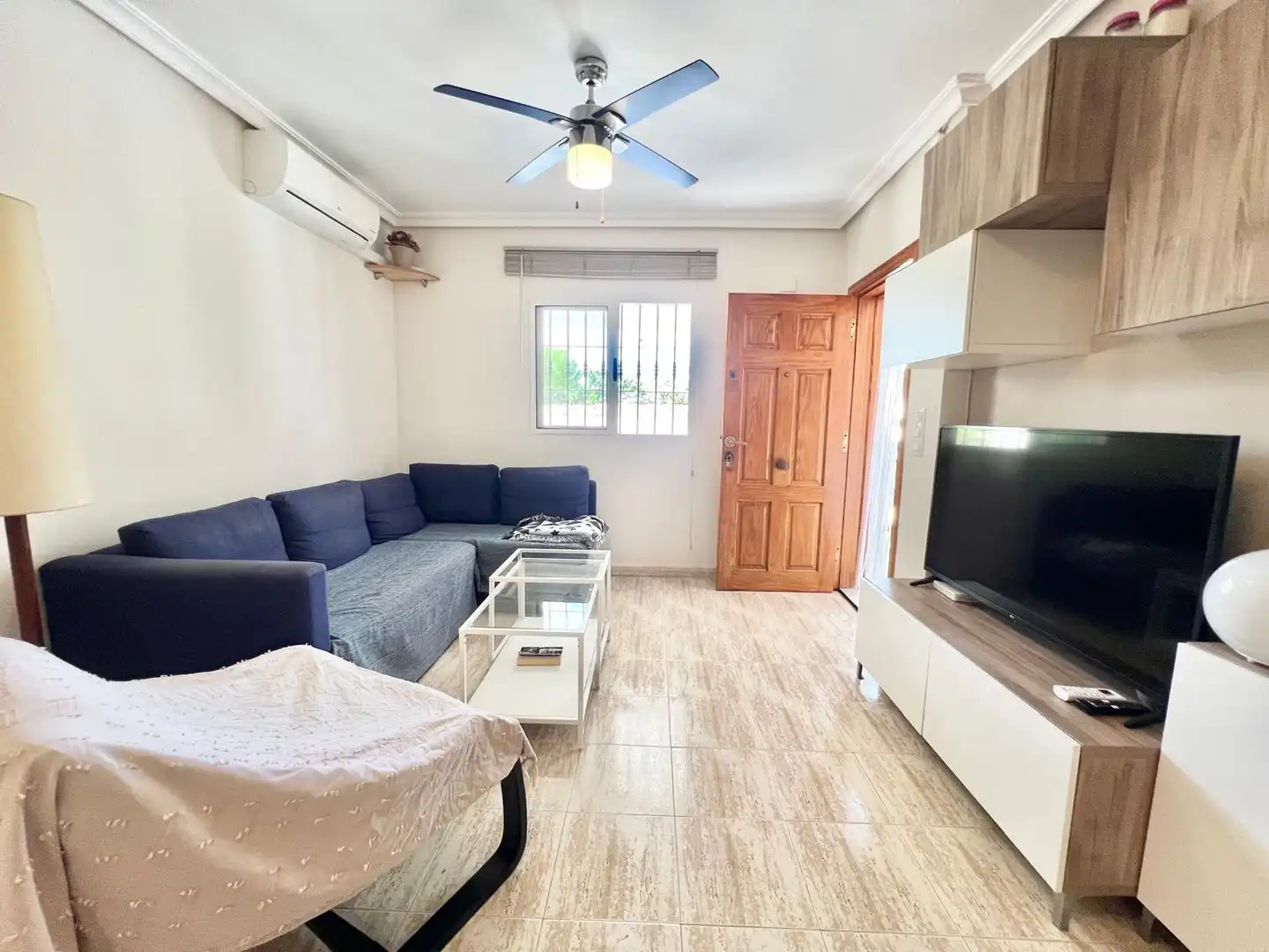 Sala de estar de Casa o chalet de alquiler en Pilar de la Horadada con Aire acondicionado, Calefacción y Terraza