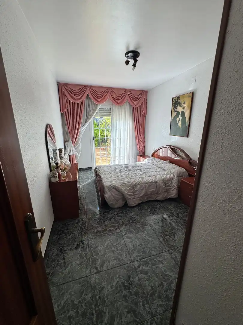 Dormitori de Casa o xalet en venda en Corbera de Llobregat amb Jardí privat, Balcó i Alarma