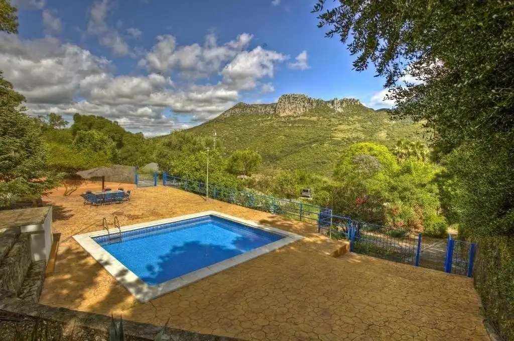 Country homes for sale in Ubrique