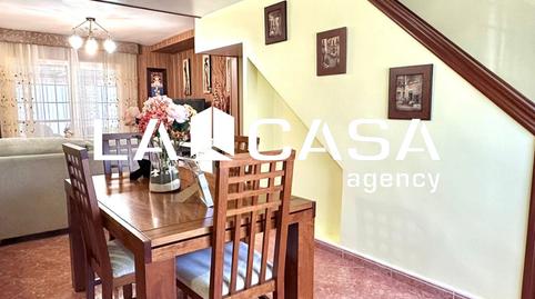 Foto 2 de Casa adosada en venta en Urbadiez - Entrepuentes, Sevilla