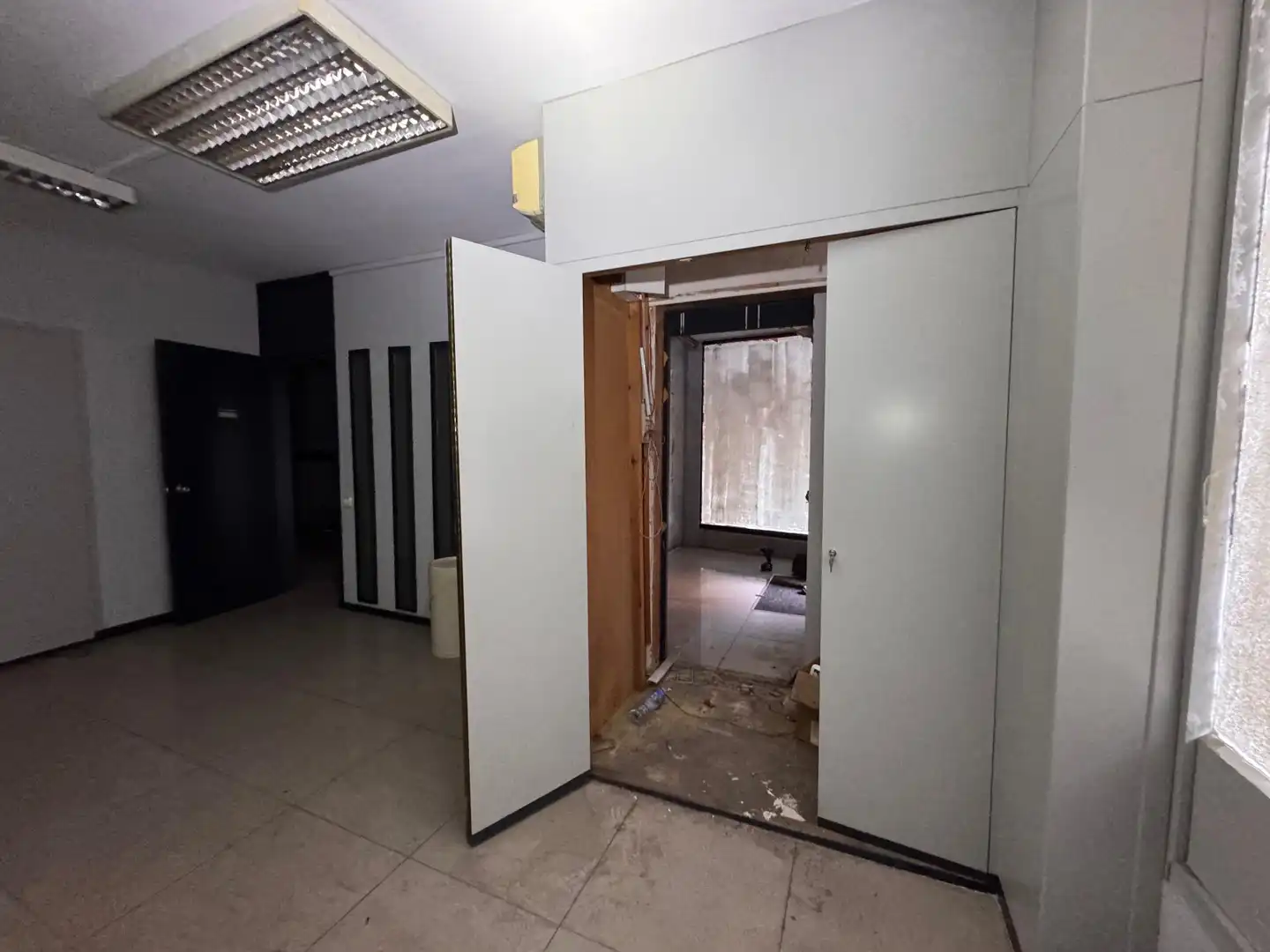 Local comercial en venta en Carrer Carrer Comte d'Urgell 152, imagen 13