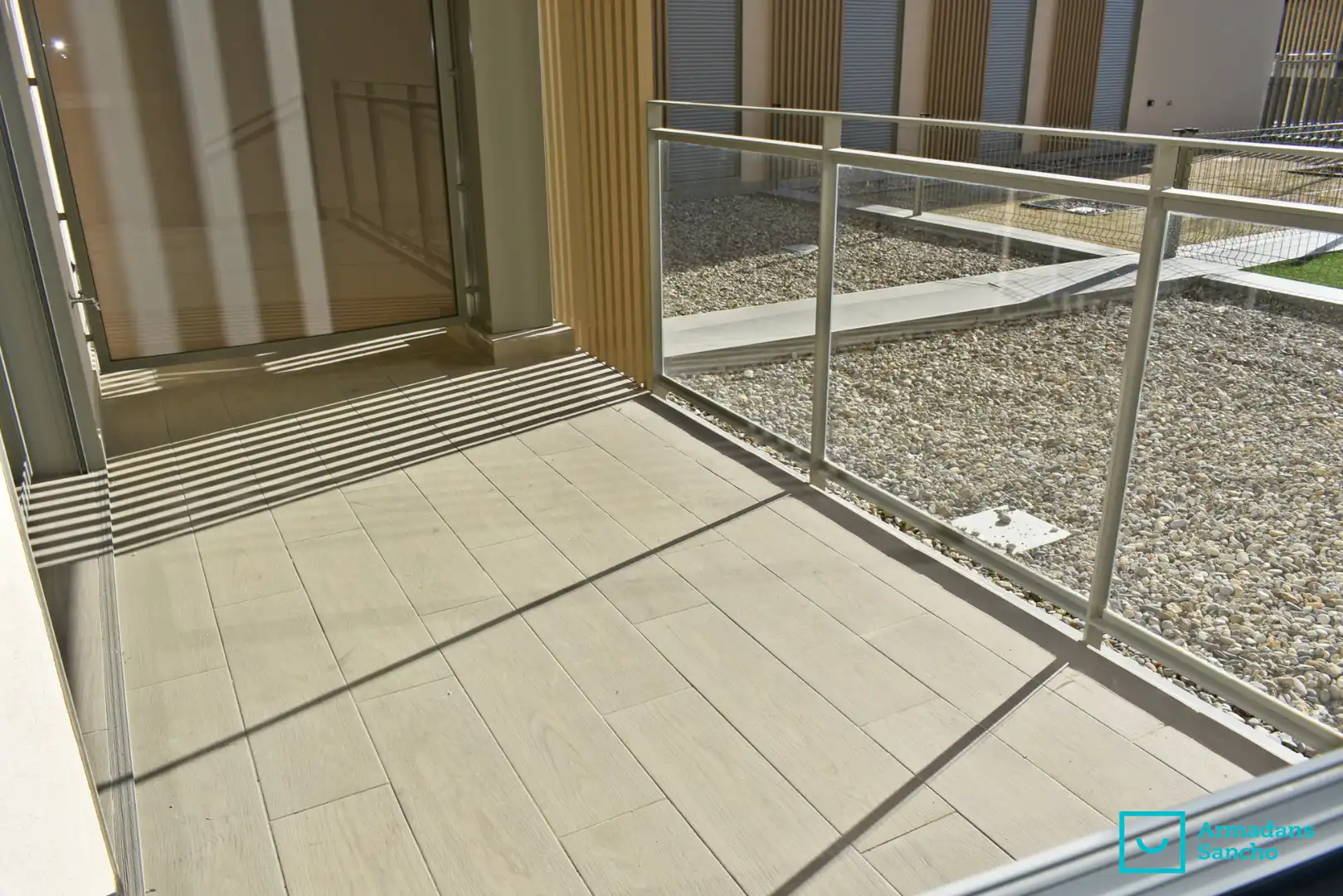 Terraza de Piso de alquiler en Tiana con Terraza