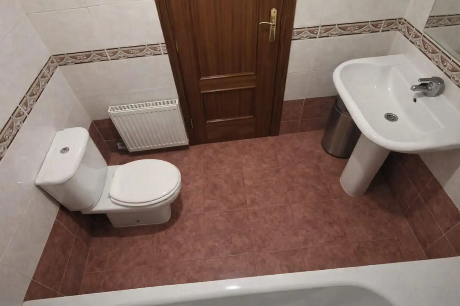 Bany de Pis en venda en Madrid amb Aire condicionat, Calefacció i Moblat