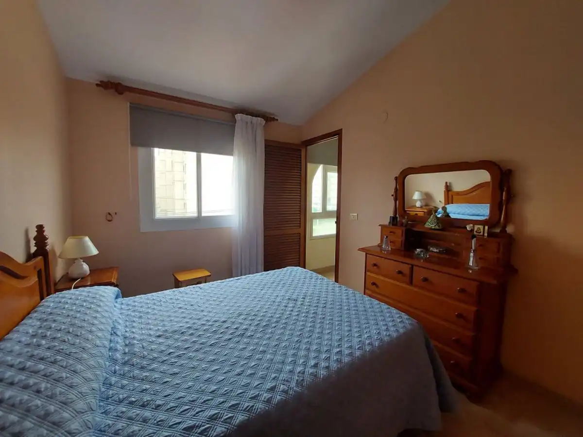 Habitación de Casa o chalet en venta en Benicasim / Benicàssim con Aire acondicionado, Calefacción y Terraza