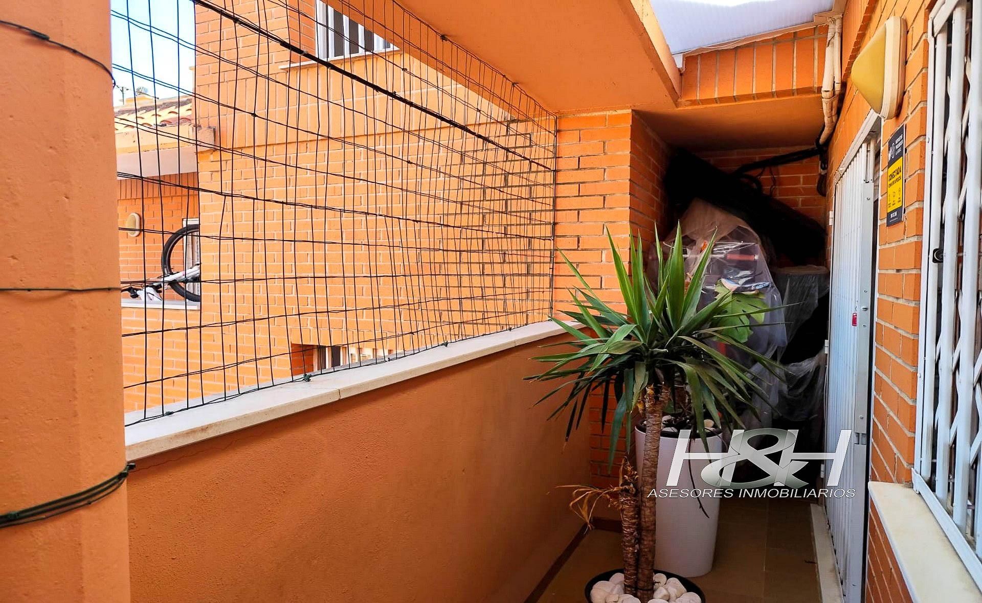 Terraza de Ático en venta en Burjassot con Aire acondicionado y Balcón