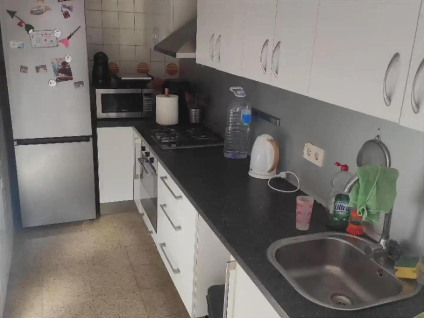Küche von Wohnung zur Miete in L'Hospitalet de Llobregat