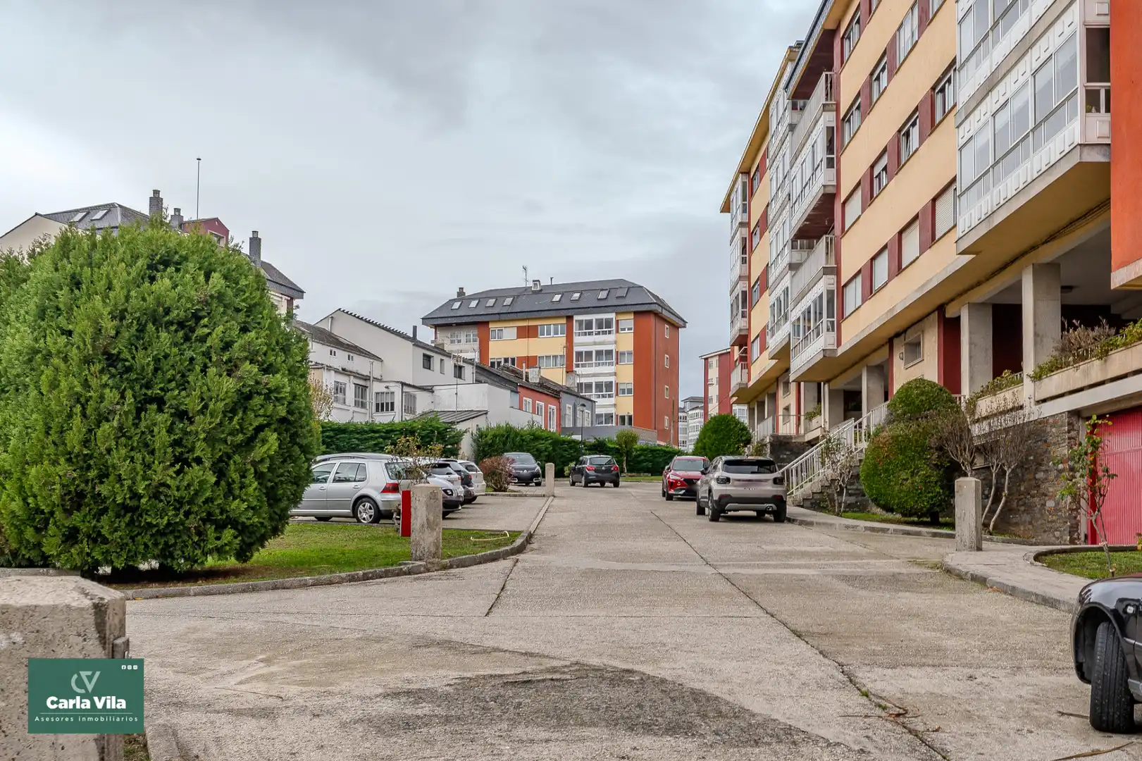 Vista exterior de Piso en venta en Lugo con Calefacción, Jardín privado y Parquet