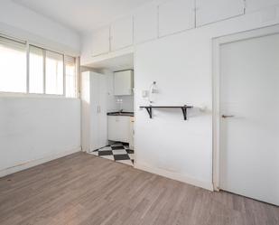 Cuina de Apartament en venda en  Madrid Capital