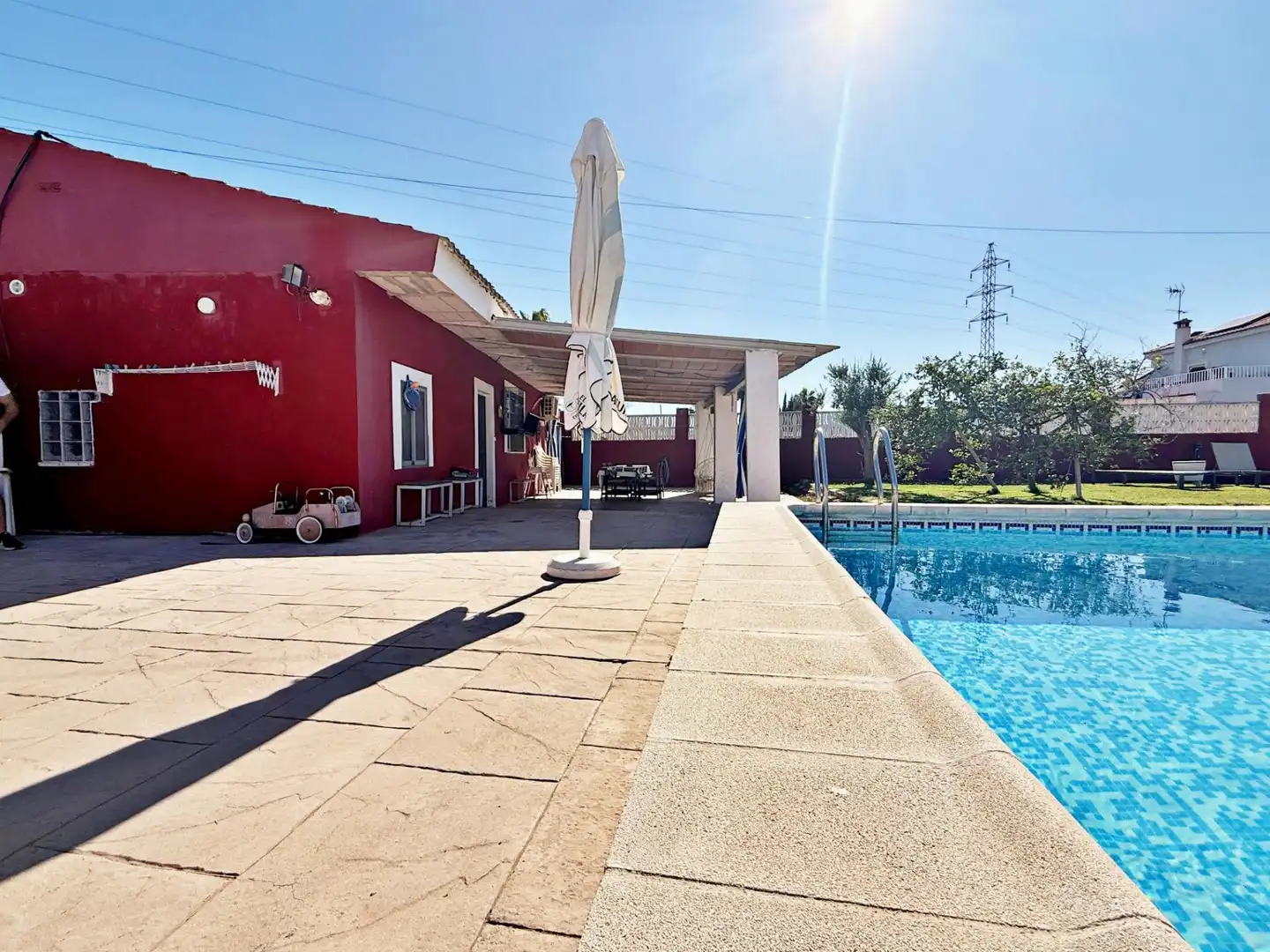 Piscina de Casa o xalet en venda en Llíria amb Aire condicionat, Calefacció i Jardí privat
