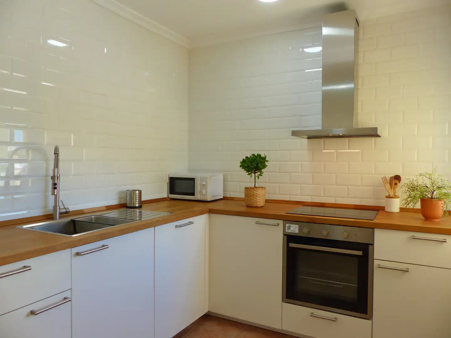 Cocina de Piso en venta en Chipiona con Aire acondicionado, Terraza y Amueblado