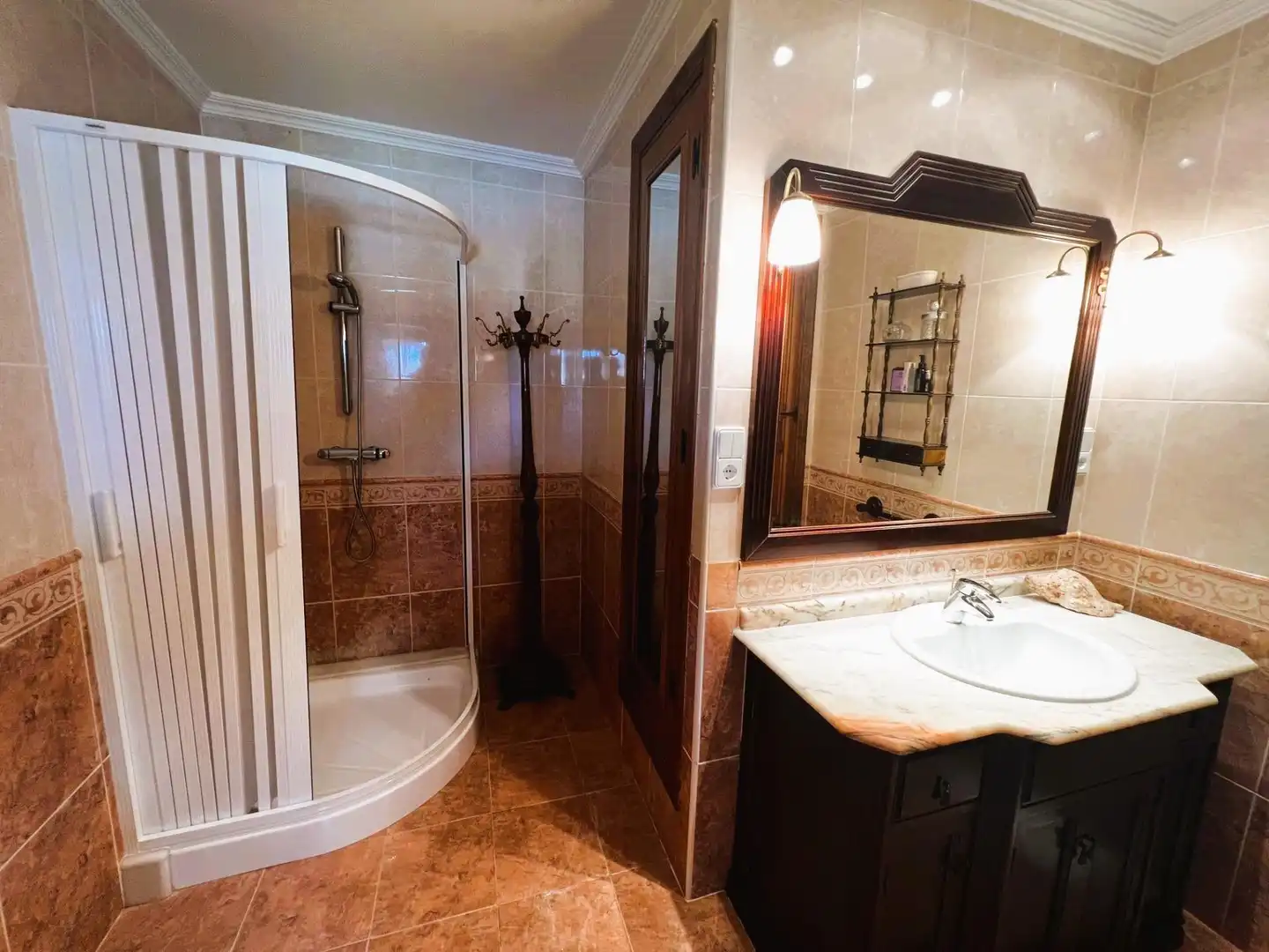 Baño de Finca rústica en venta en Monóvar  / Monòver con Aire acondicionado, Calefacción y Jardín privado