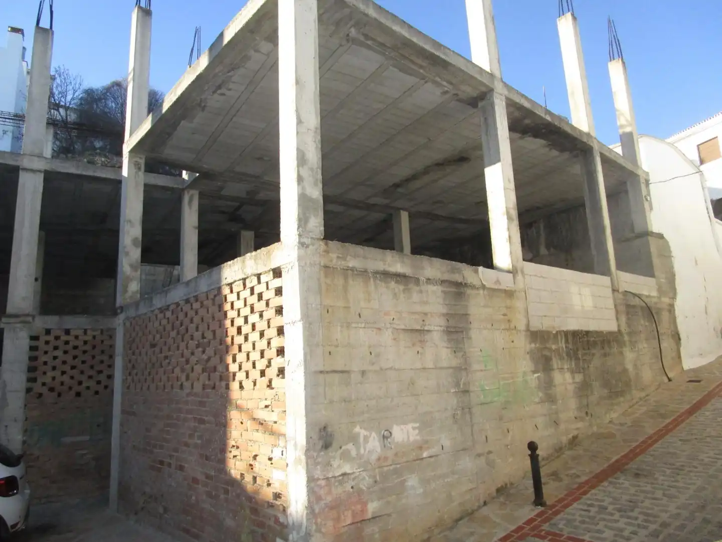 Vista exterior de Edifici en venda en Casarabonela