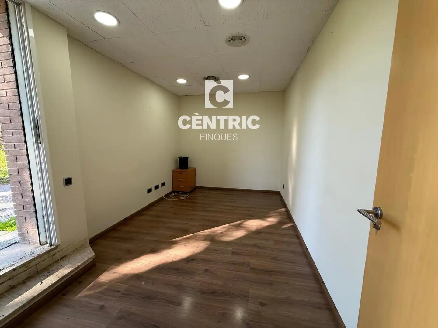 Commercial properties for rent in Ponent