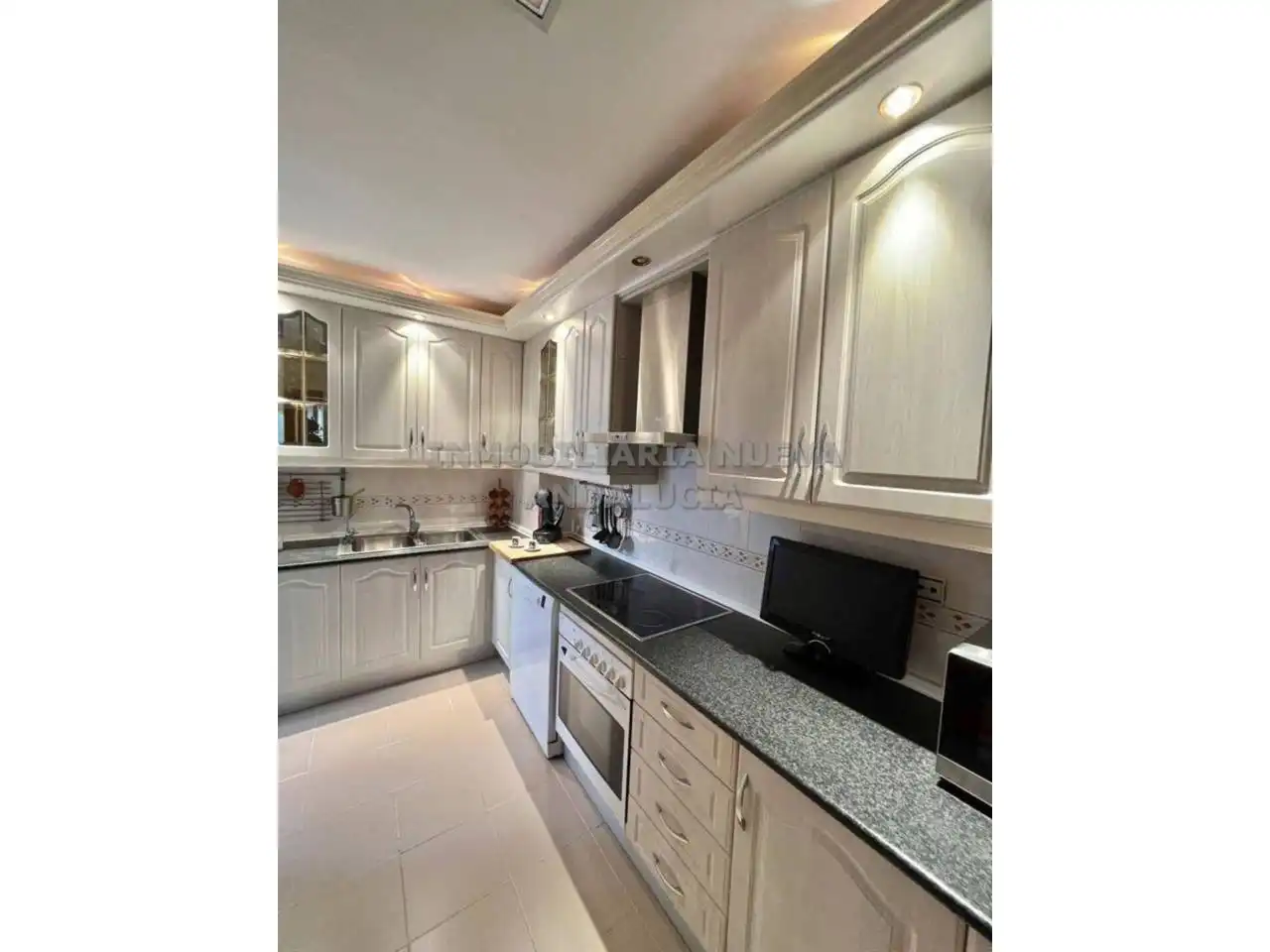 Appartement avec ascenseur à louer à Nueva Andalucía, imagen 9