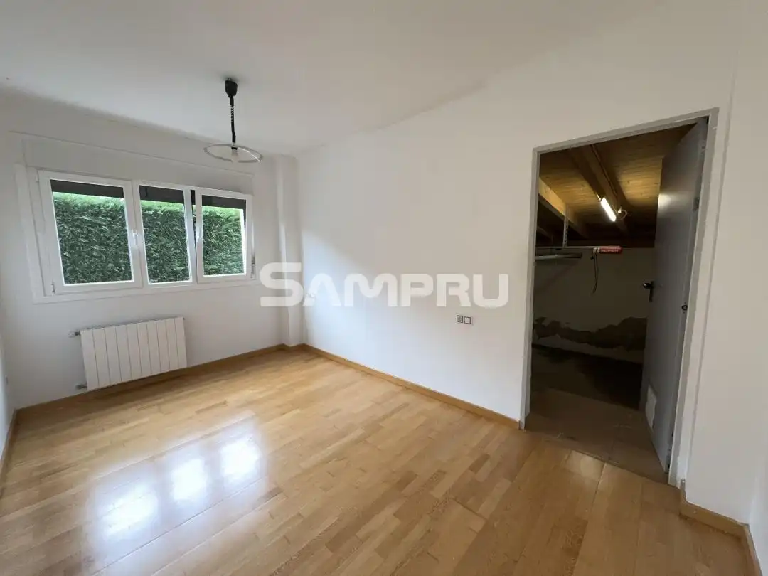 Piso en venta en Eskoriatza con Calefacción, Jardín privado y Terraza