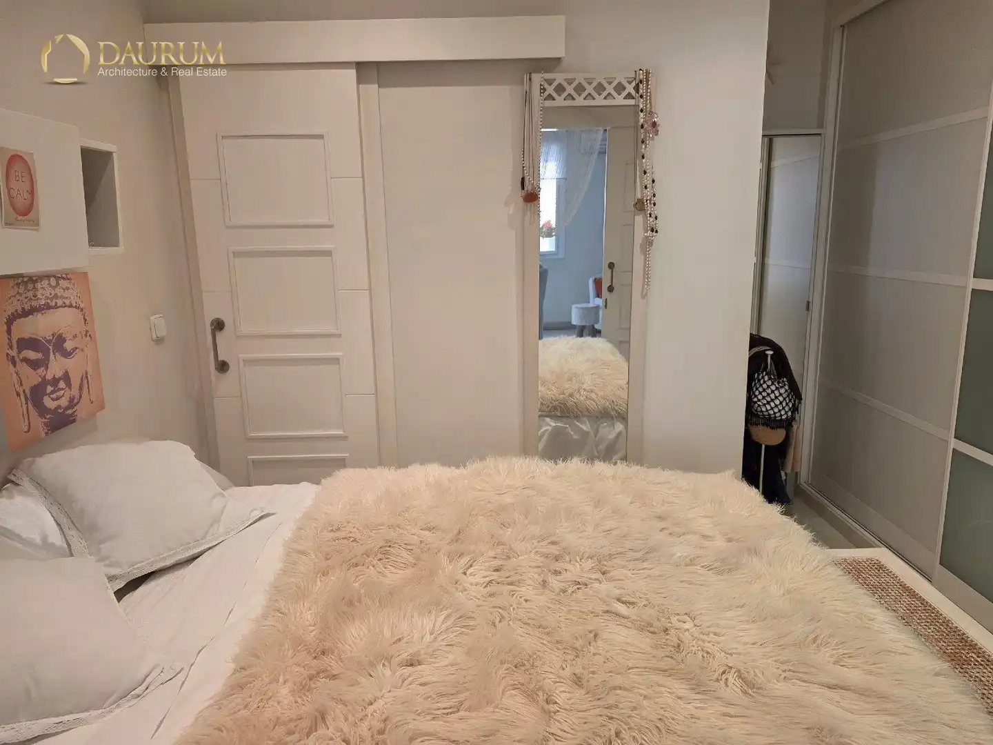 Bedroom of Flat for sale in Sevilla  with Air Conditioner, Heating and Terrace