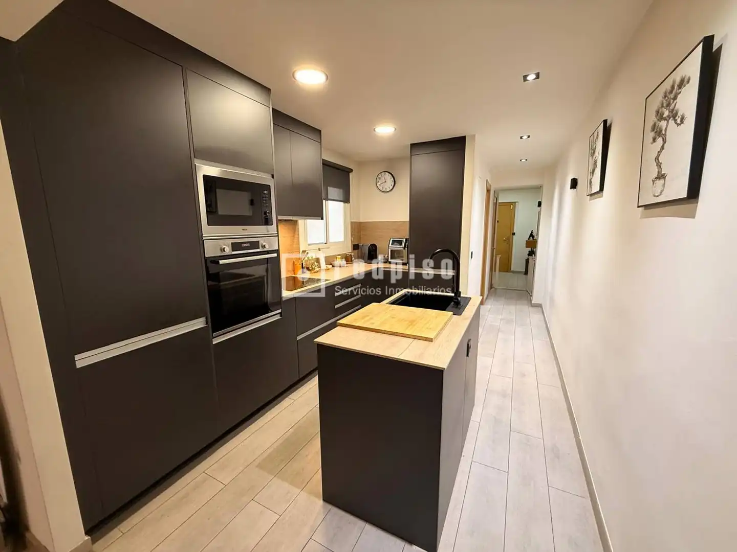 Cocina de Piso en venta en Valencia con Aire acondicionado, Trastero y Amueblado