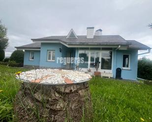 Casa o xalet en venda en Navia amb Calefacció, Jardí privat i Terrassa