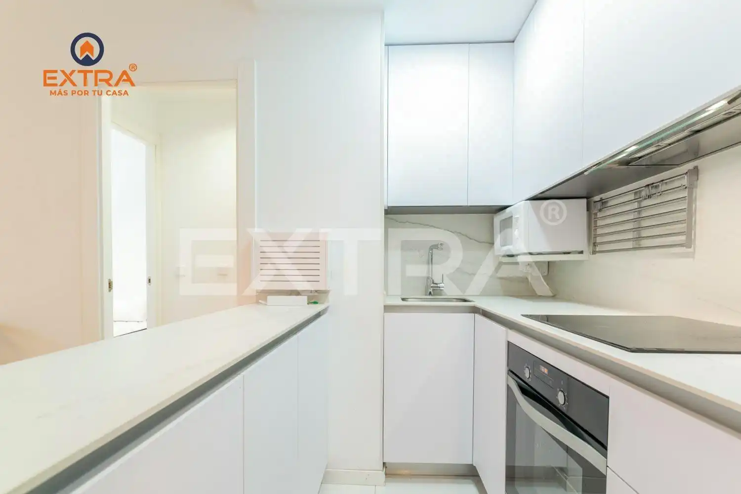 Cocina de Piso en venta en Madrid con Aire acondicionado, Calefacción y Jardín privado