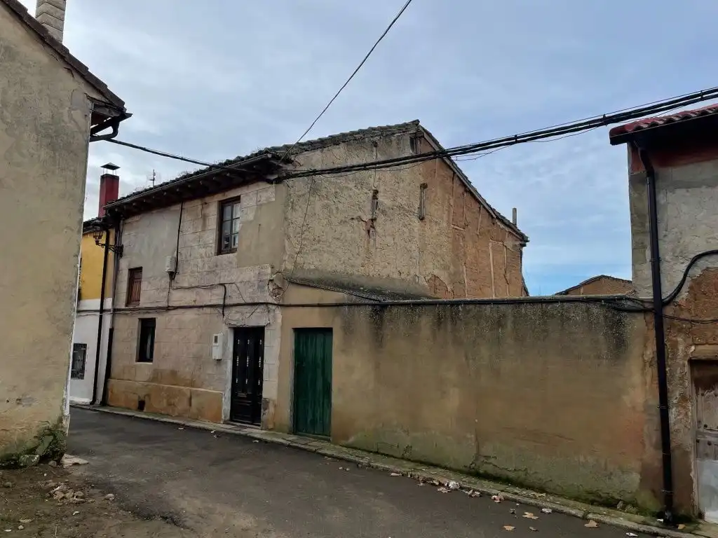Casa adosada en venta en N/A, Melgar de Fernamental