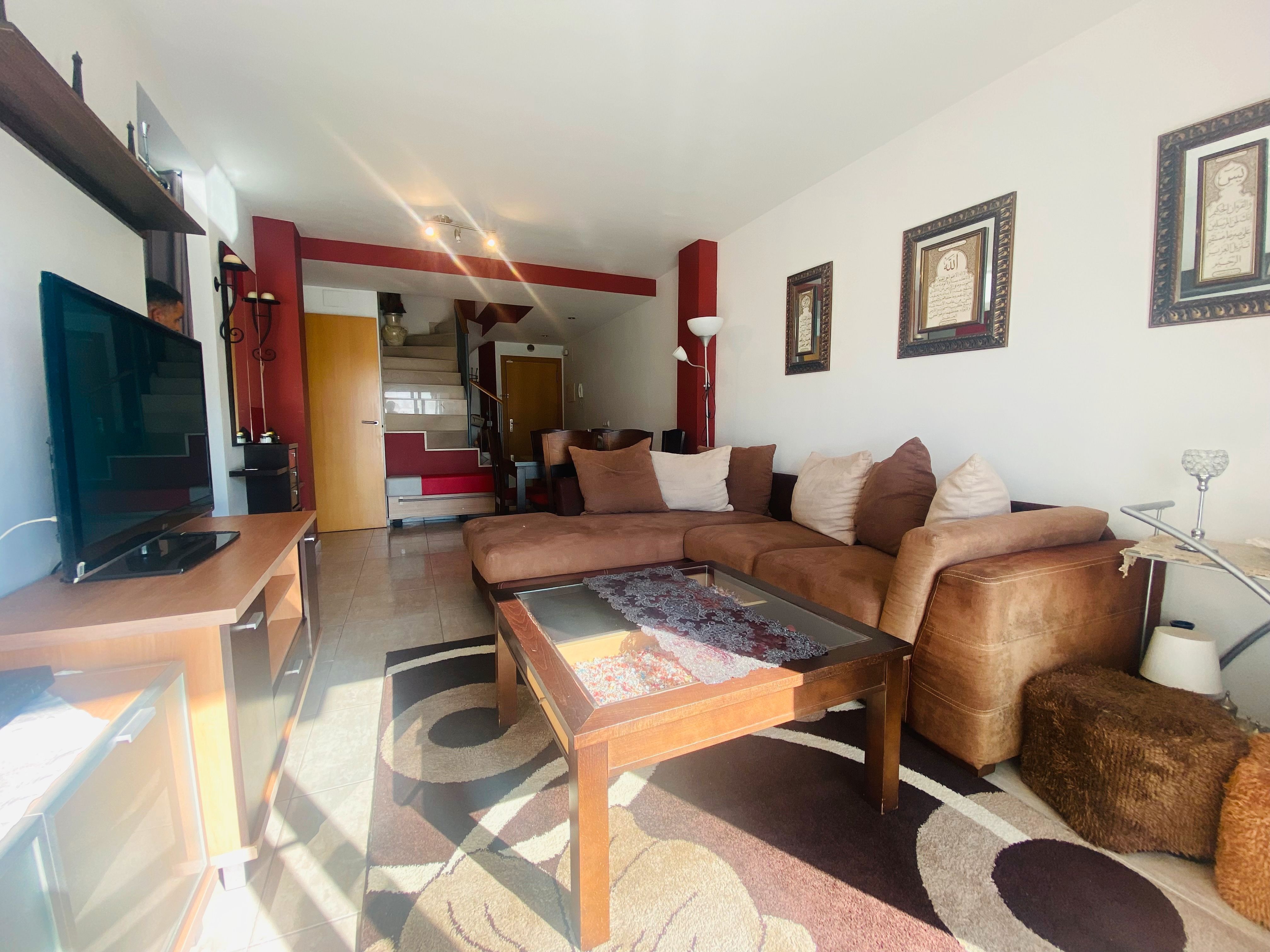 Living room of Duplex for sale in Figueres  with Heating, Terrace and Balcony
