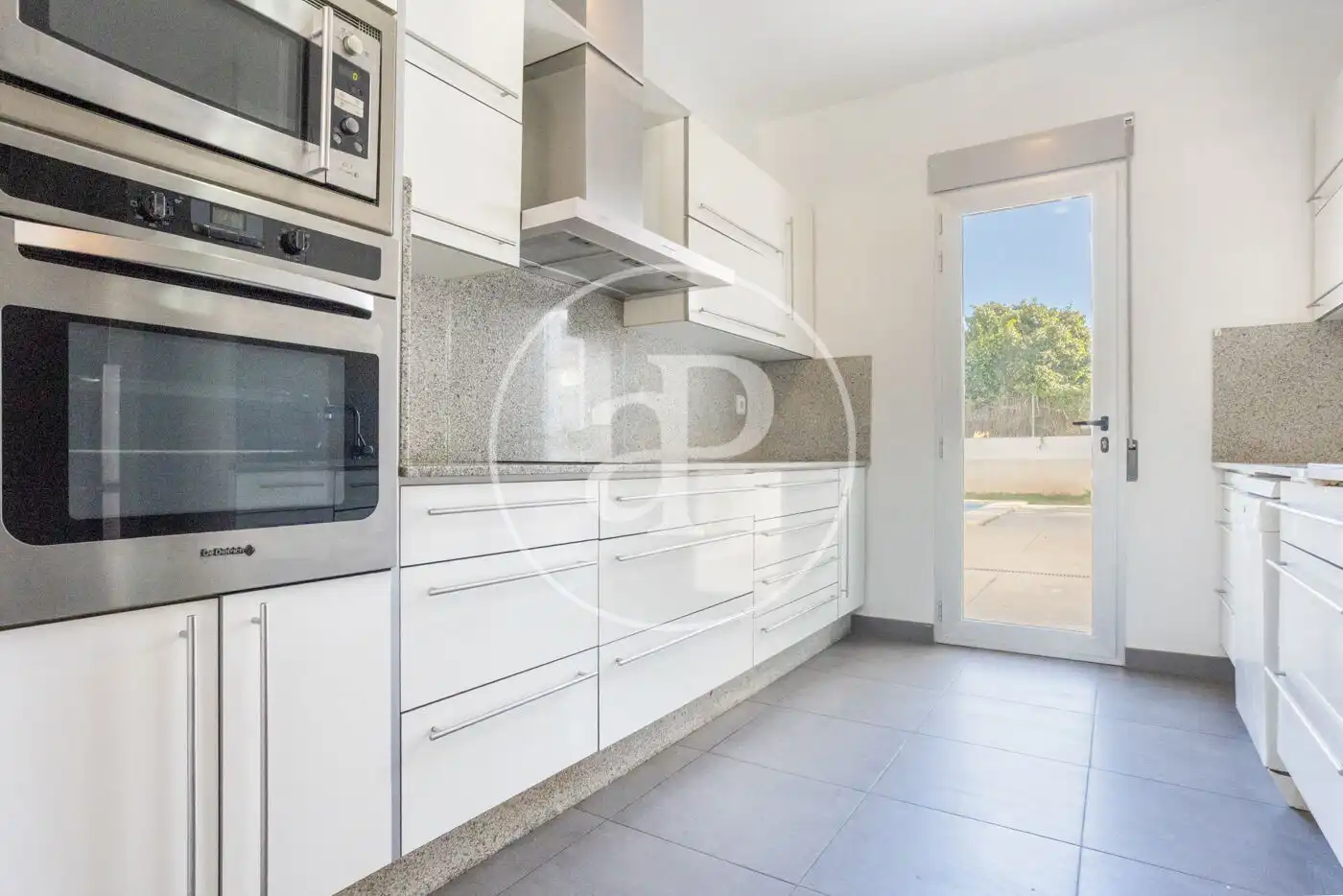 Cocina de Casa o chalet en venta en Moncada con Aire acondicionado, Calefacción y Jardín privado