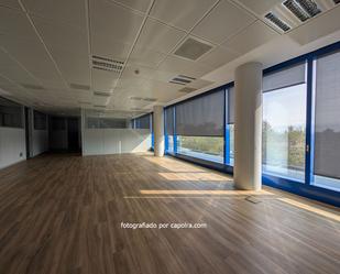 Office for sale in Badalona  with Air Conditioner and Heating