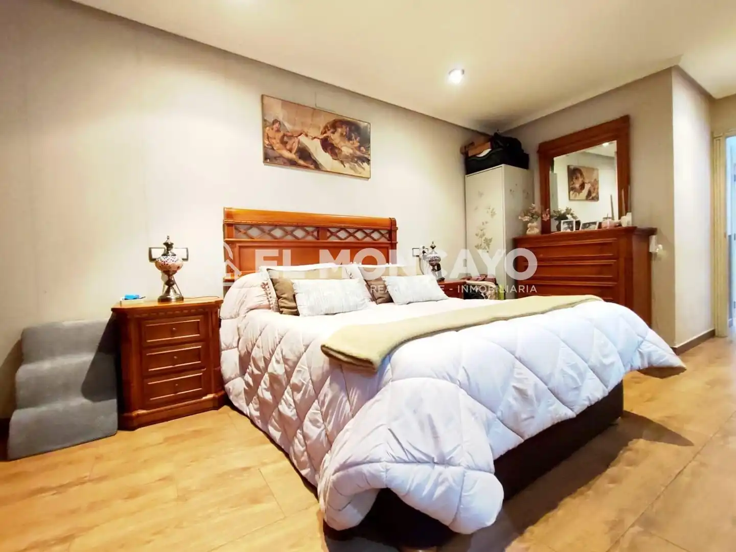 Bedroom of Apartments for sale in Dolores  with Air Conditioner, Heating and Storage room