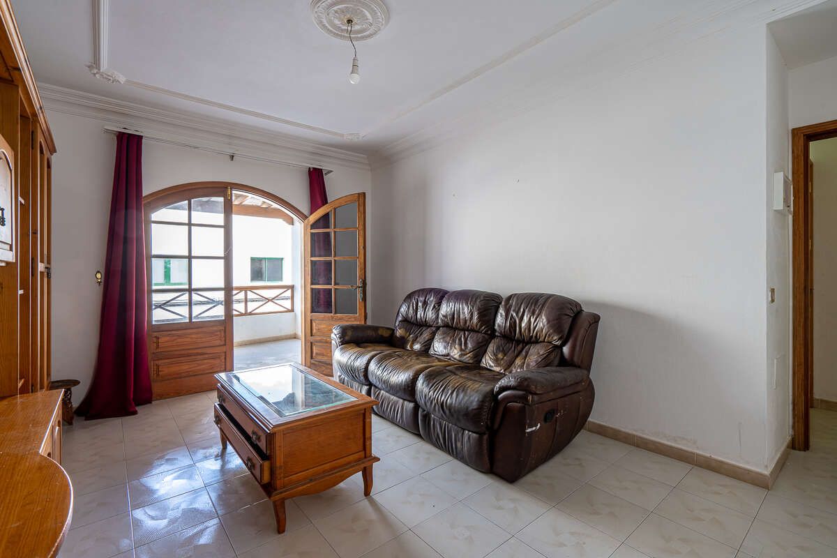 Flat for sale in Haría  with Terrace and Furnished