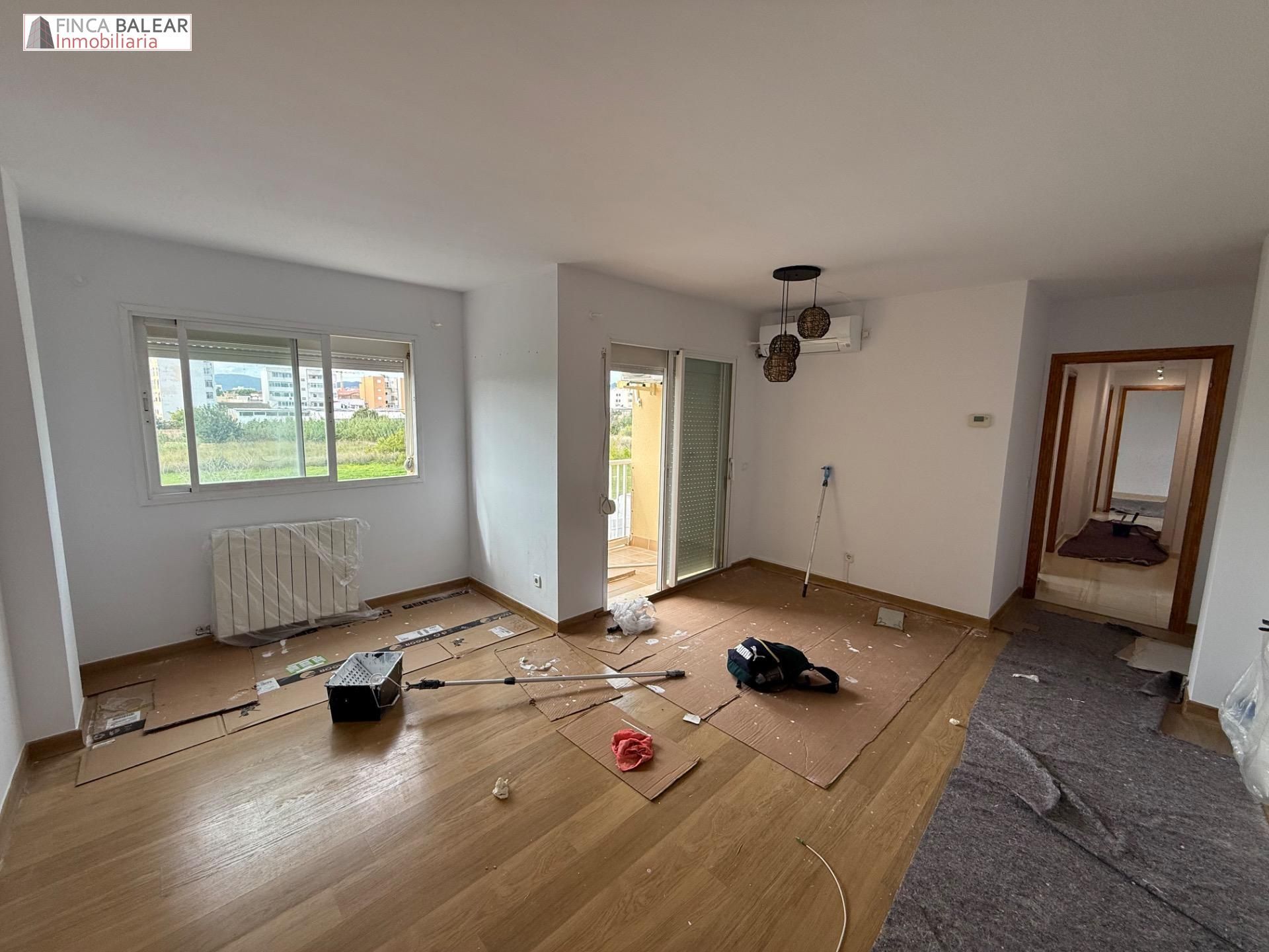 Living room of Flat to rent in Marratxí  with Heating and Balcony