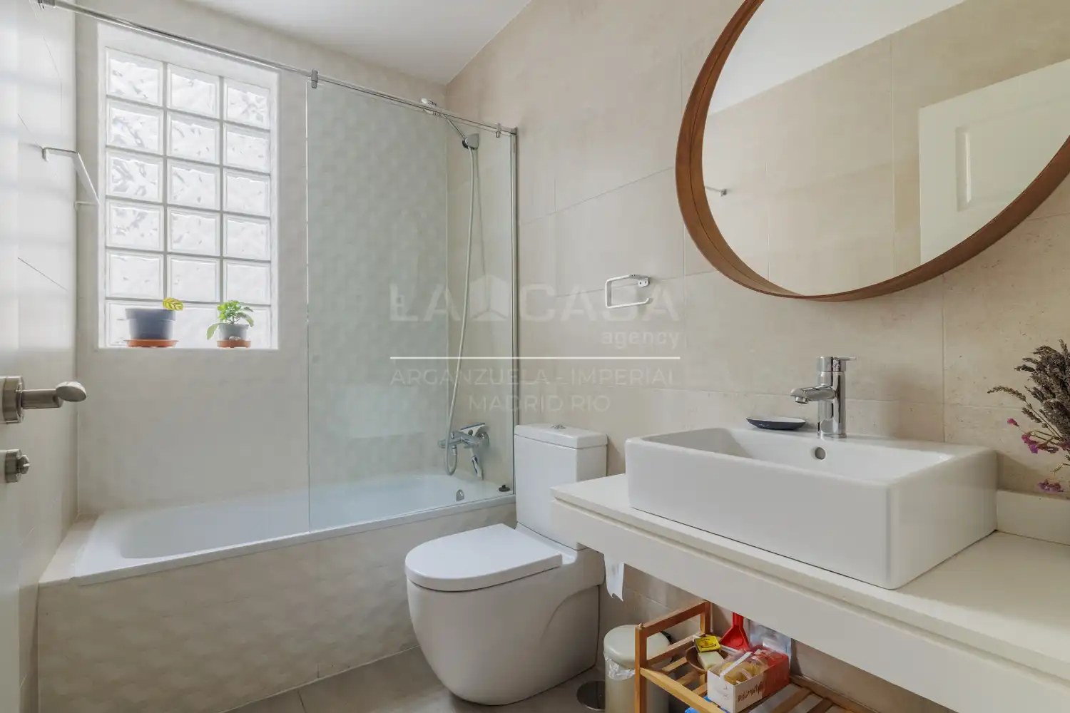 Flat with lift for sale in Calle del Doctor Esquerdo, imagen 5