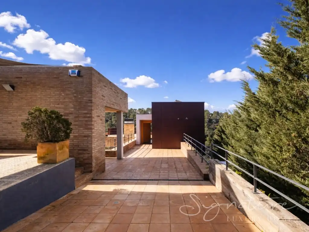 Terrassa de Casa o xalet en venda en Sant Cugat del Vallès amb Aire condicionat, Calefacció i Terrassa