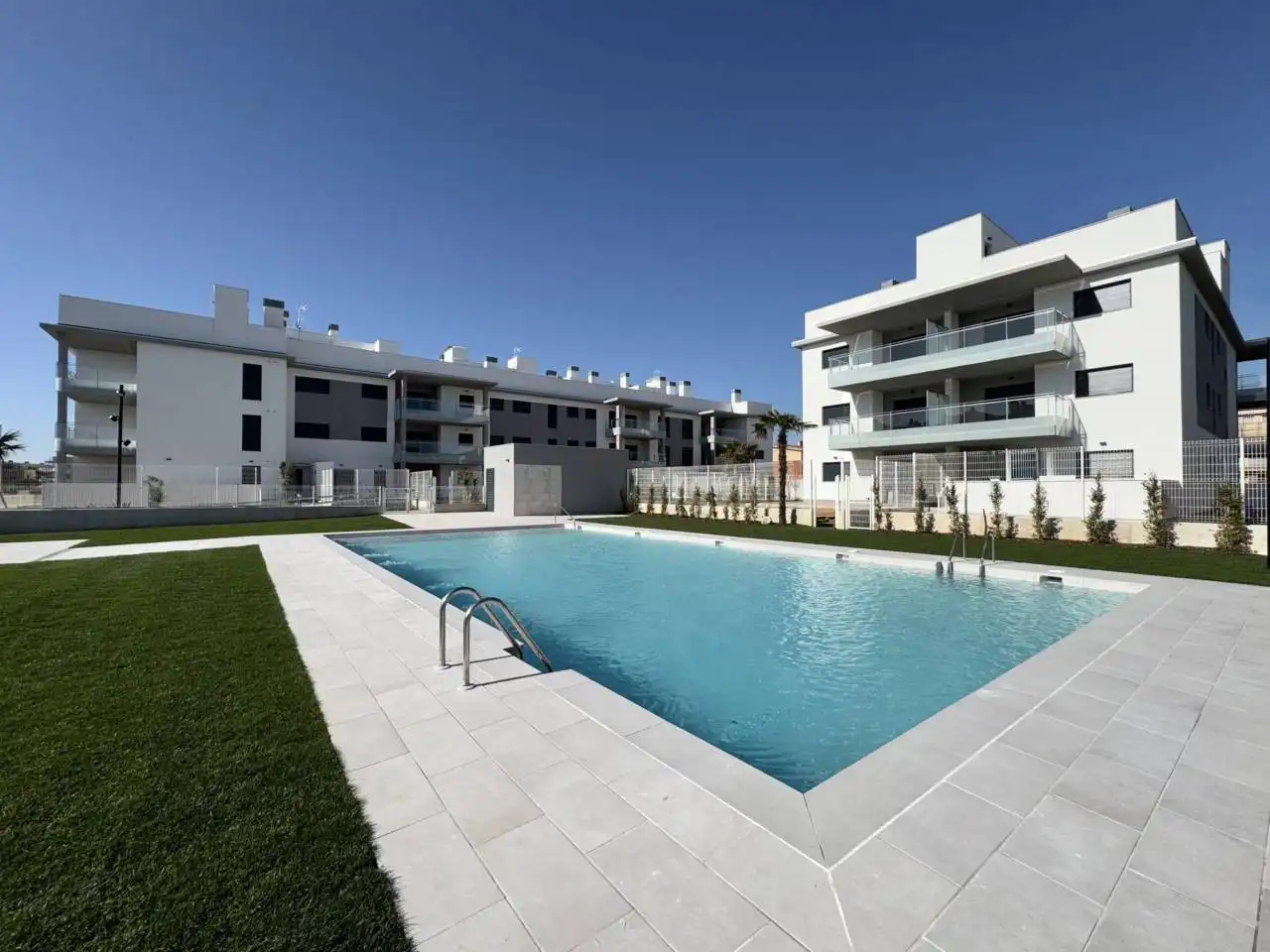 Piscina de Piso en venta en Cubelles con Aire acondicionado, Calefacción y Terraza