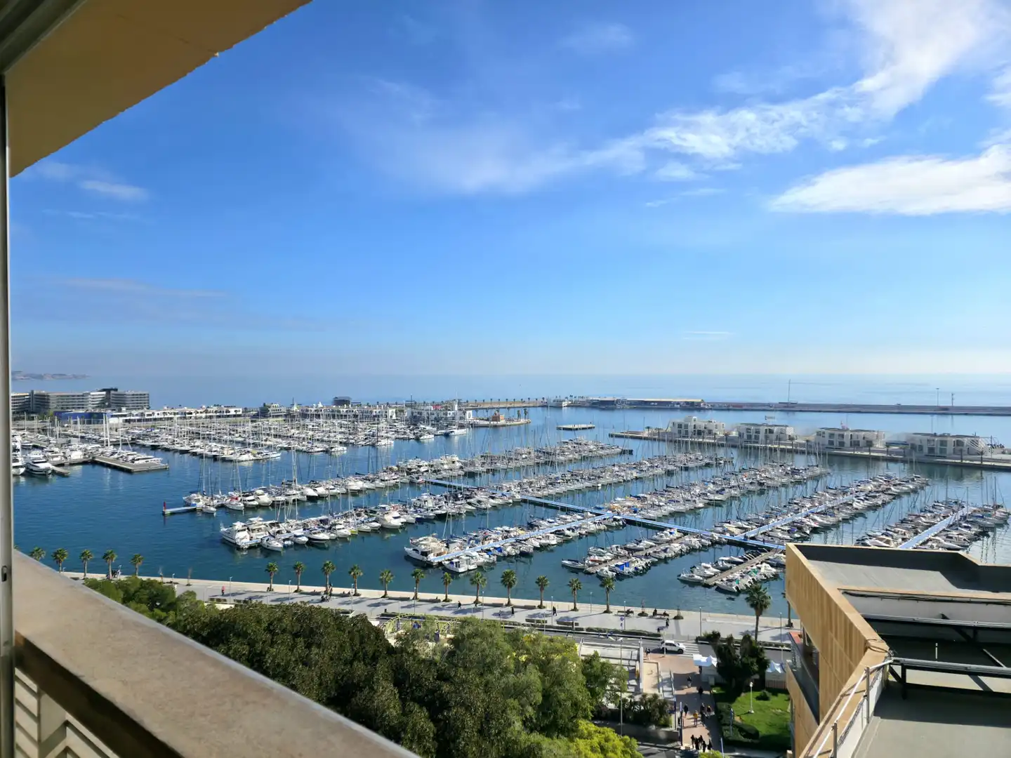 Parking of Flat for sale in Alicante / Alacant  with Air Conditioner, Heating and Terrace
