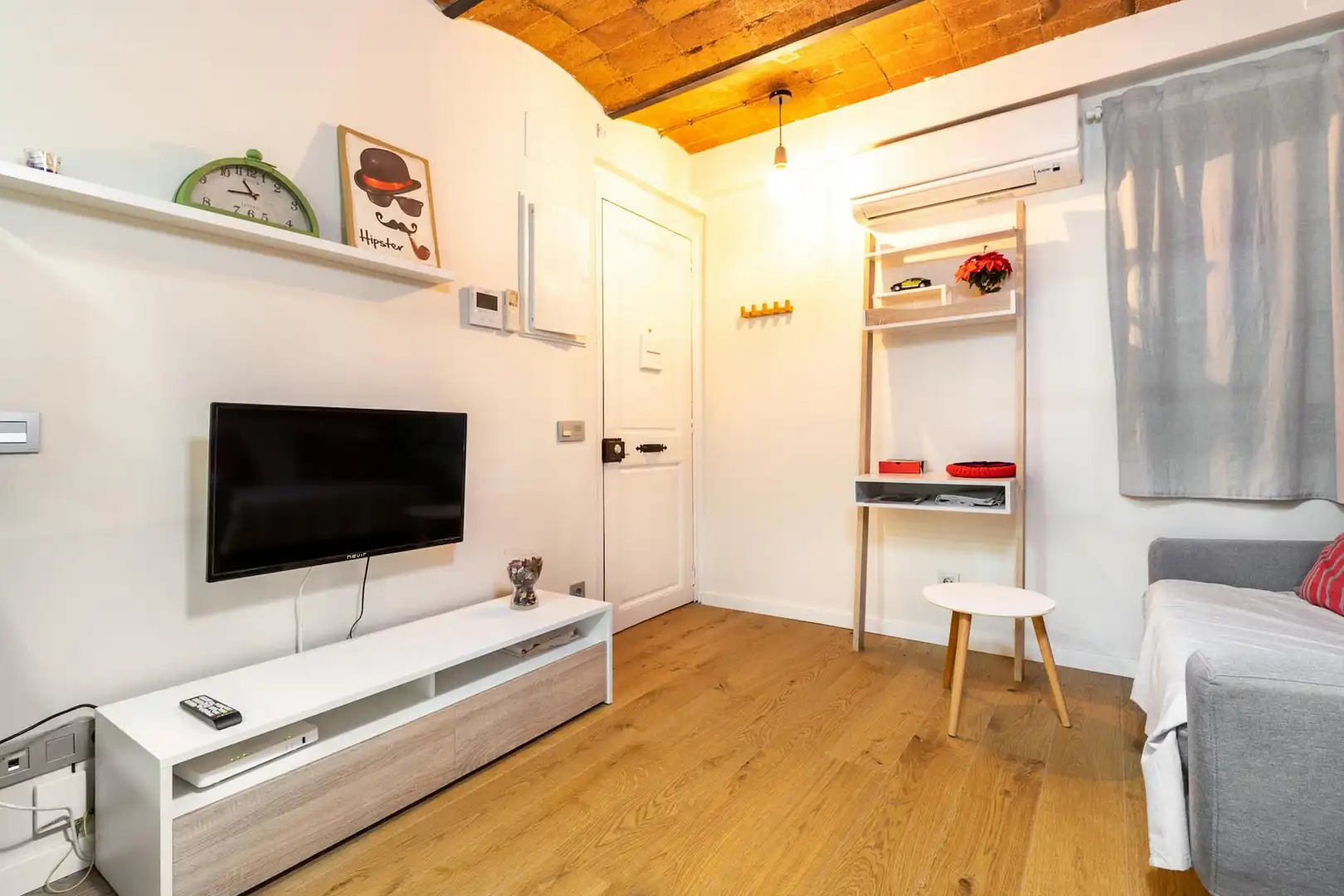 Sala de estar de Piso de alquiler en Barcelona con Aire acondicionado, Calefacción y Amueblado